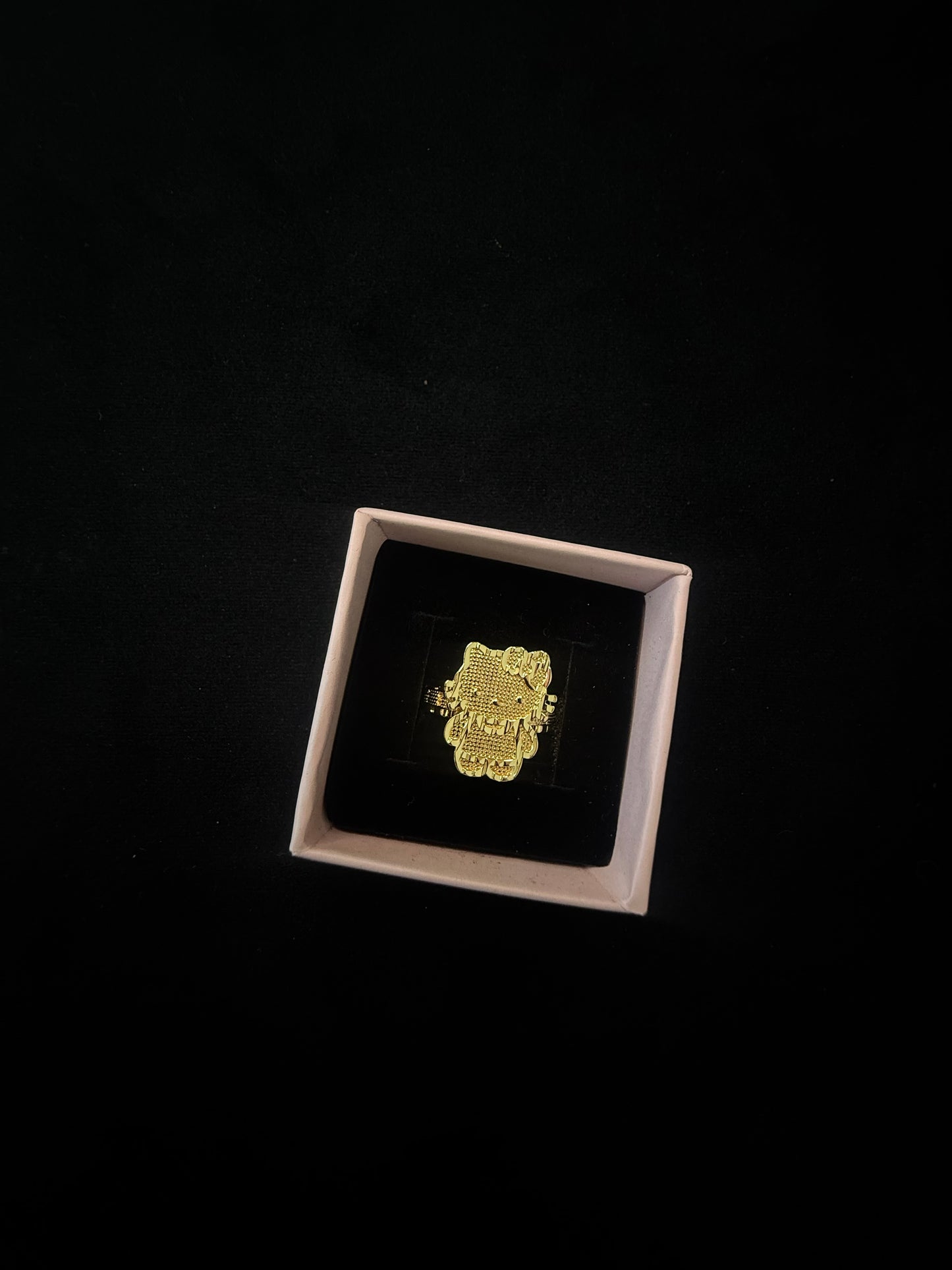 Hello Kitty Nugget Ring